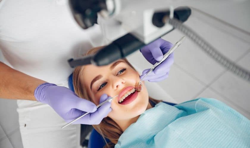 Choosing the Right Cosmetic Dentist: Key Questions to Ask